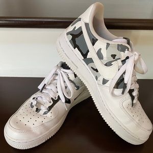 Custom Nike Air Force 1 Sneakers Women’s Size 9 Mens 7.5 Camouflage Design